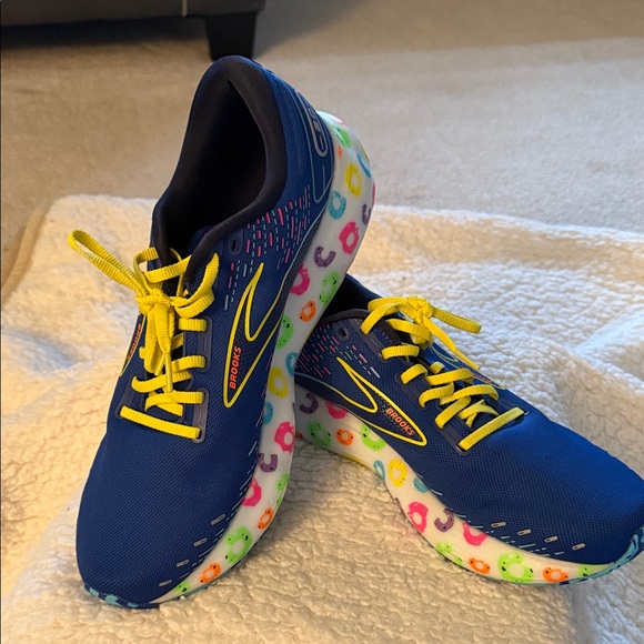 Brooks Glycerin 20 Blue Fruit Loops Running Sneakers with Yellow Accents - Picture 3 of 4